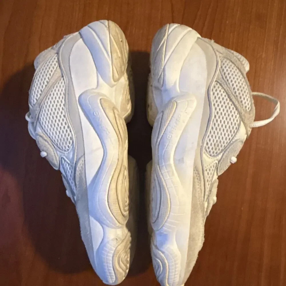 Size 9.5 - Adidas Yeezy 500 Bone White VERY lightly used athletic minimalist